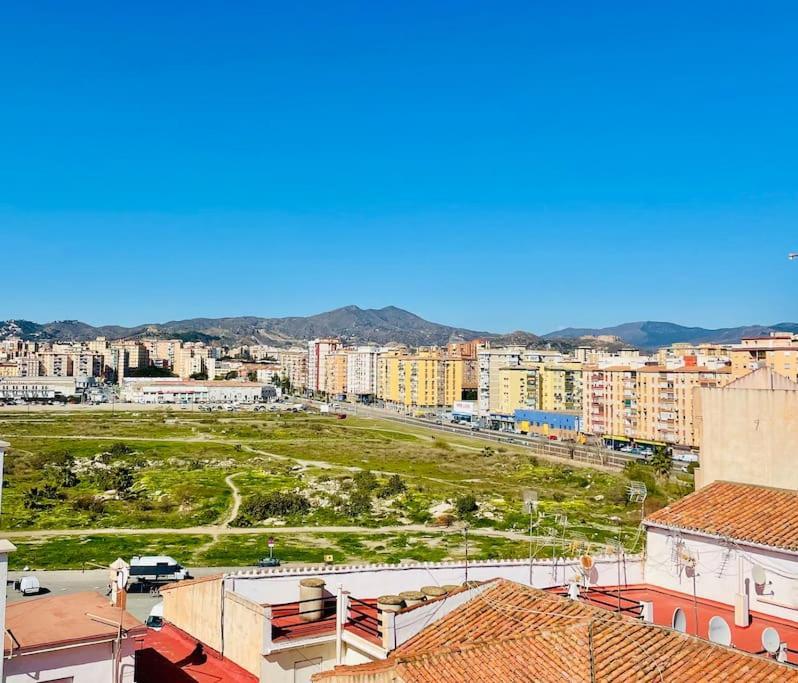 Magnifique Duplex Avec Terrasse Proche De La Plage Malaga Exterior photo